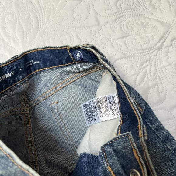 Old Navy High Rise Jean Shorts Size 8 - Picture 4 of 5